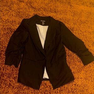 Donna Karan Women's Classic Black Blazer